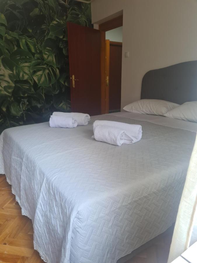 Apartmani Santa Barbara Требинє Екстер'єр фото