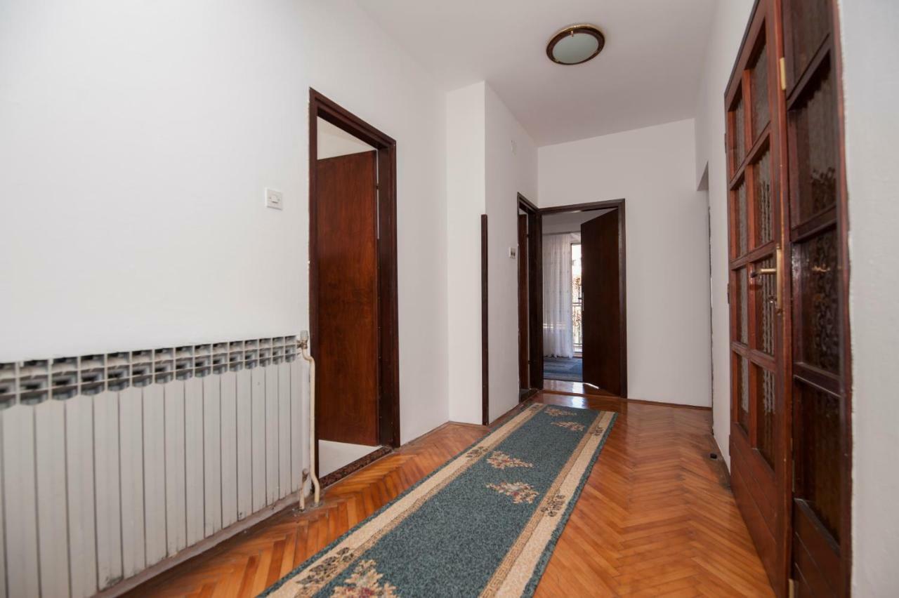 Apartmani Santa Barbara Требинє Екстер'єр фото