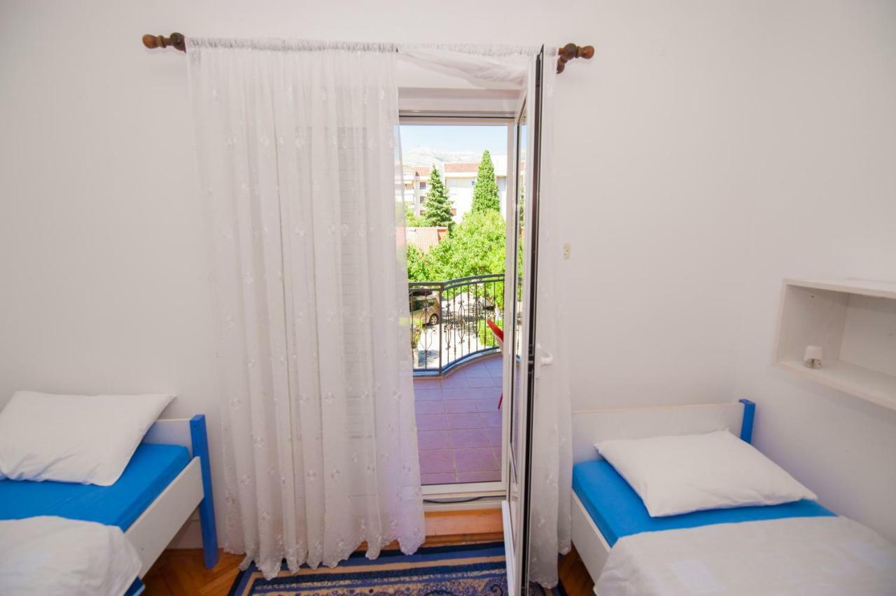 Apartmani Santa Barbara Требинє Екстер'єр фото